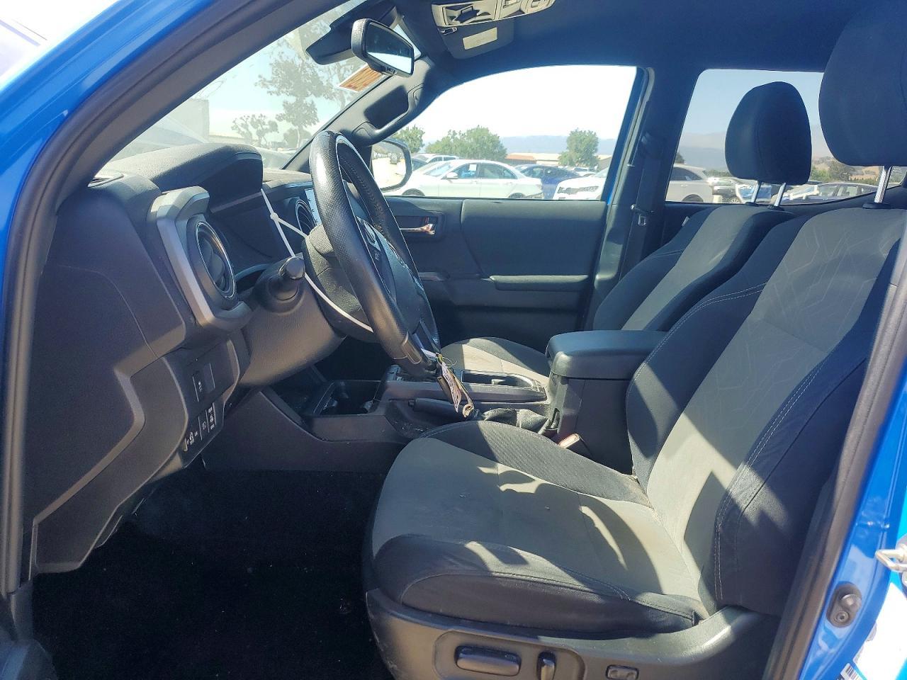 2020 Toyota Tacoma TRD OFF-Road