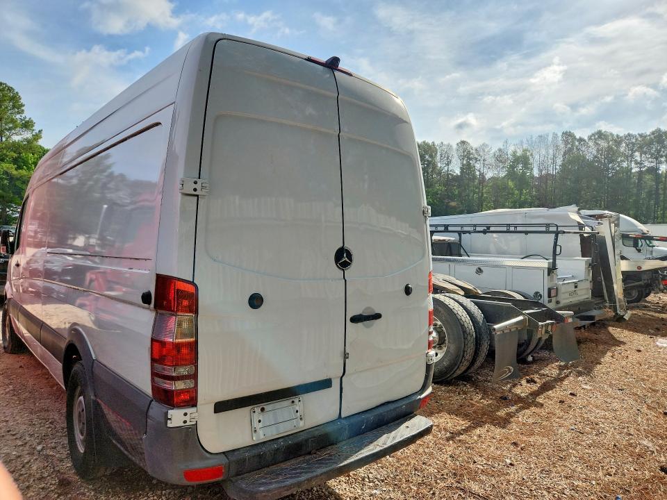 2014 Mercedes-Benz Sprinter 2500 Delivery Van