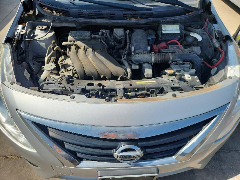 2016 Nissan Versa 1.6 sv