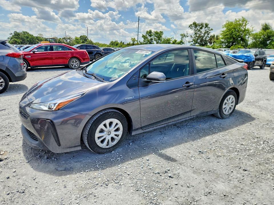 2021 Toyota Prius l eco