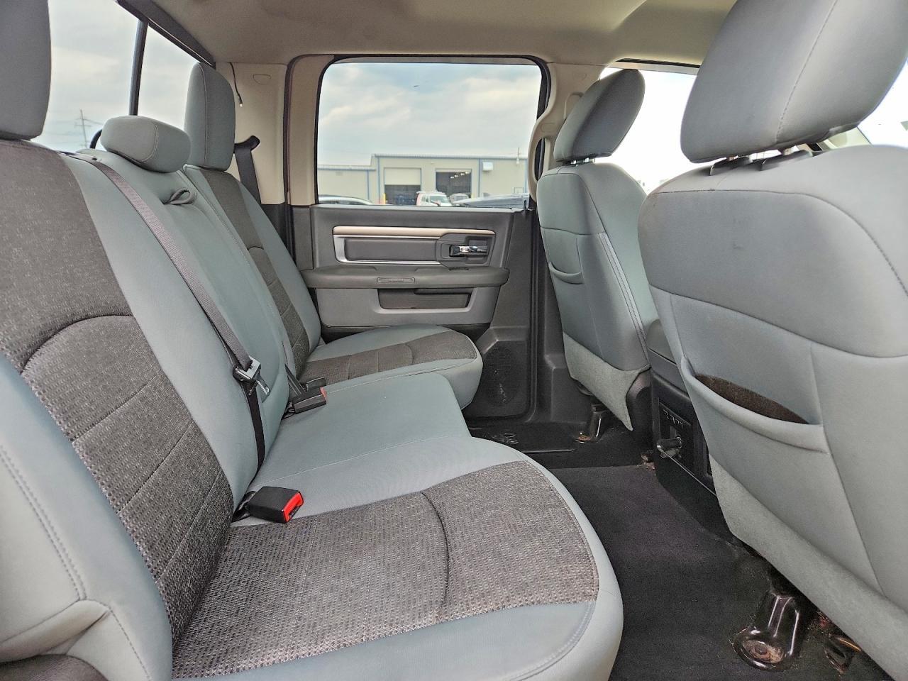 2013 Dodge RAM 1500 SLT
