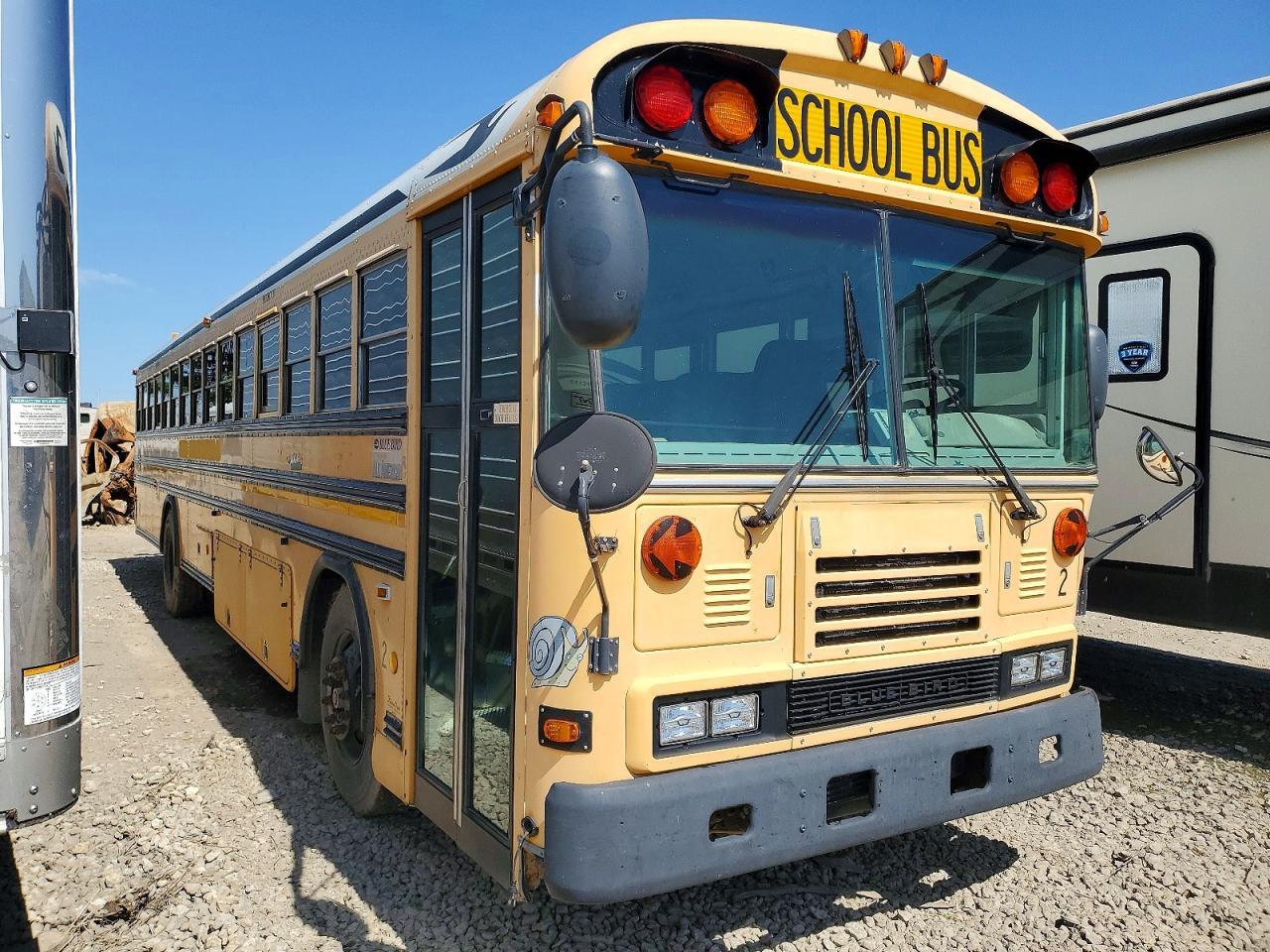 2006 Blub School Bus