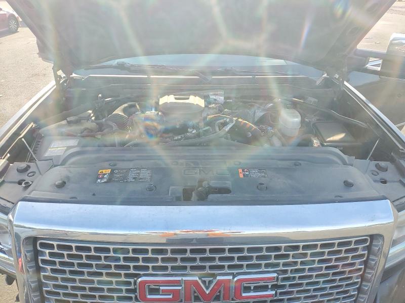 2015 GMC Sierra K2500 Denali