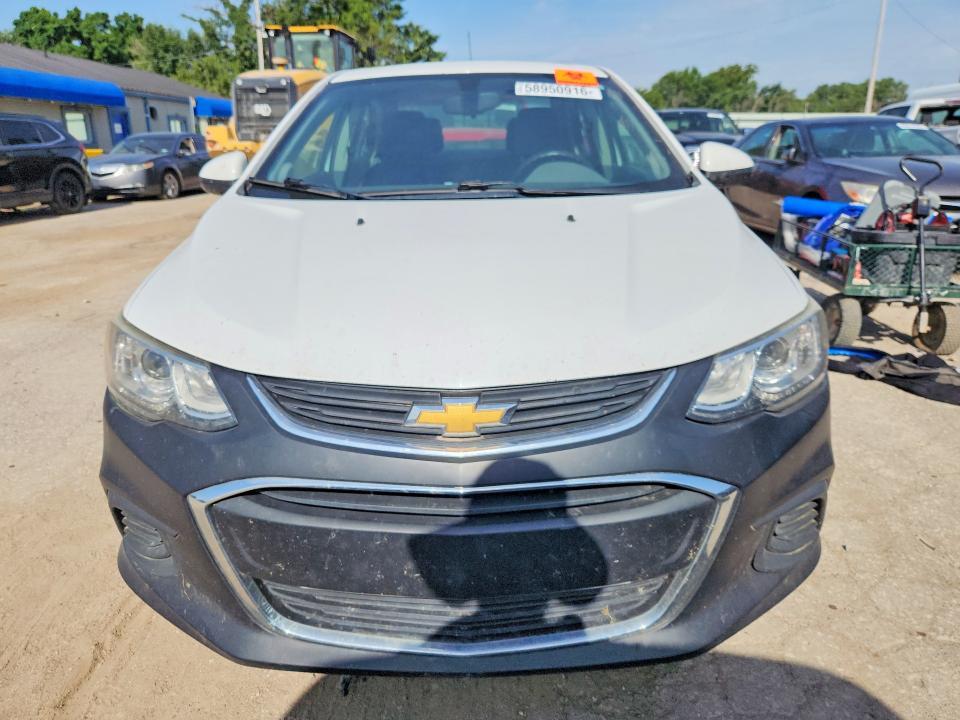 2018 Chevrolet Sonic lt