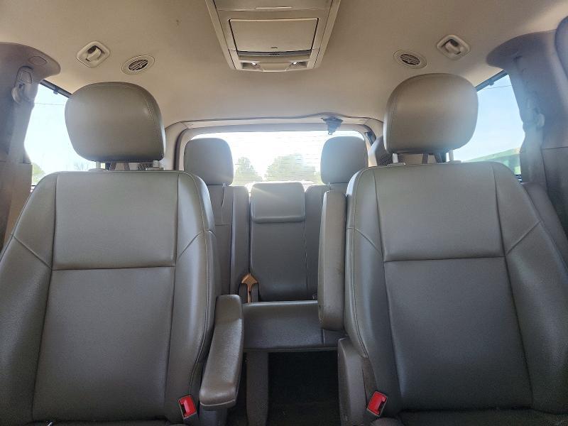 2011 Volkswagen Routan se