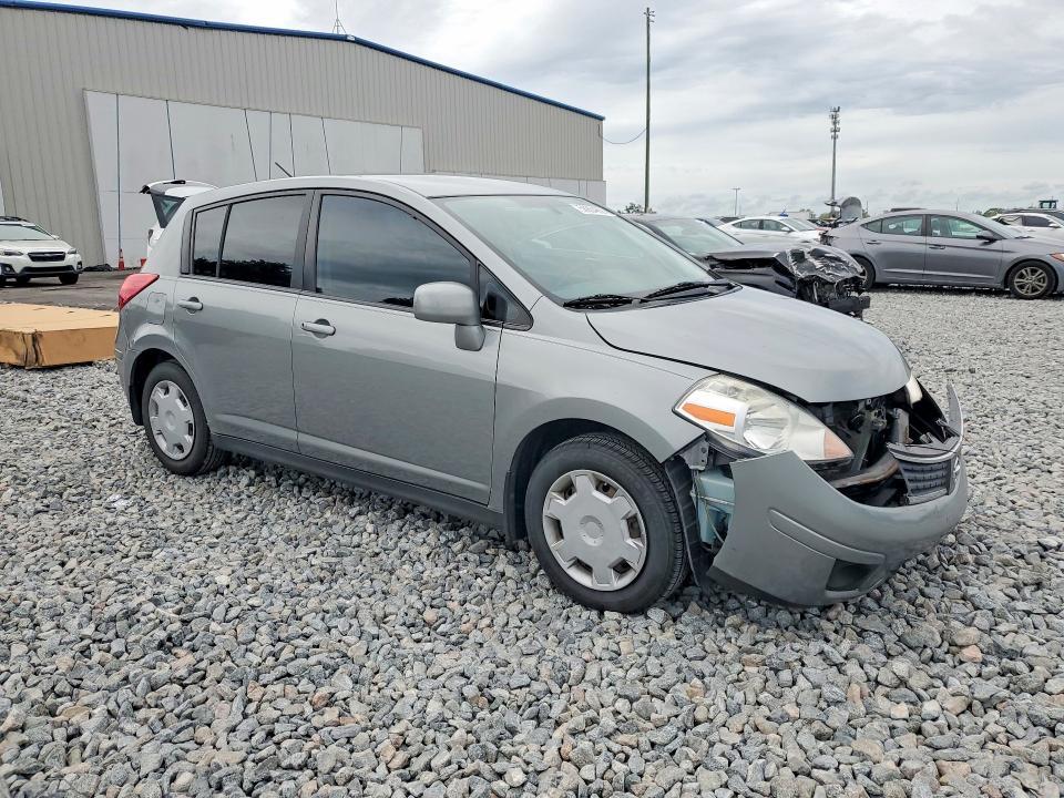 2008 Nissan Versa 1.8 s