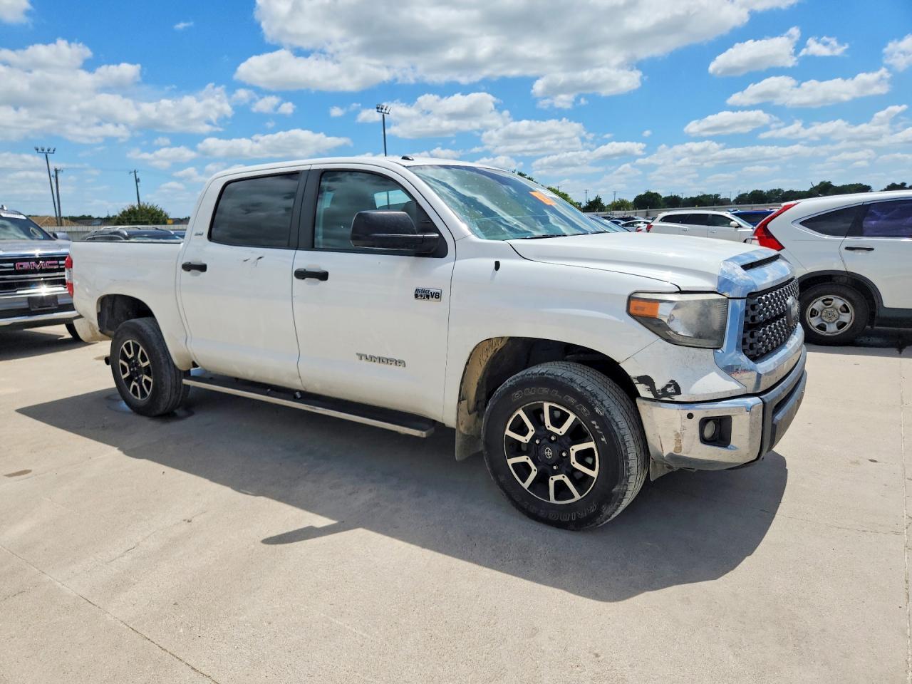 2018 Toyota Tundra Crewmax SR5