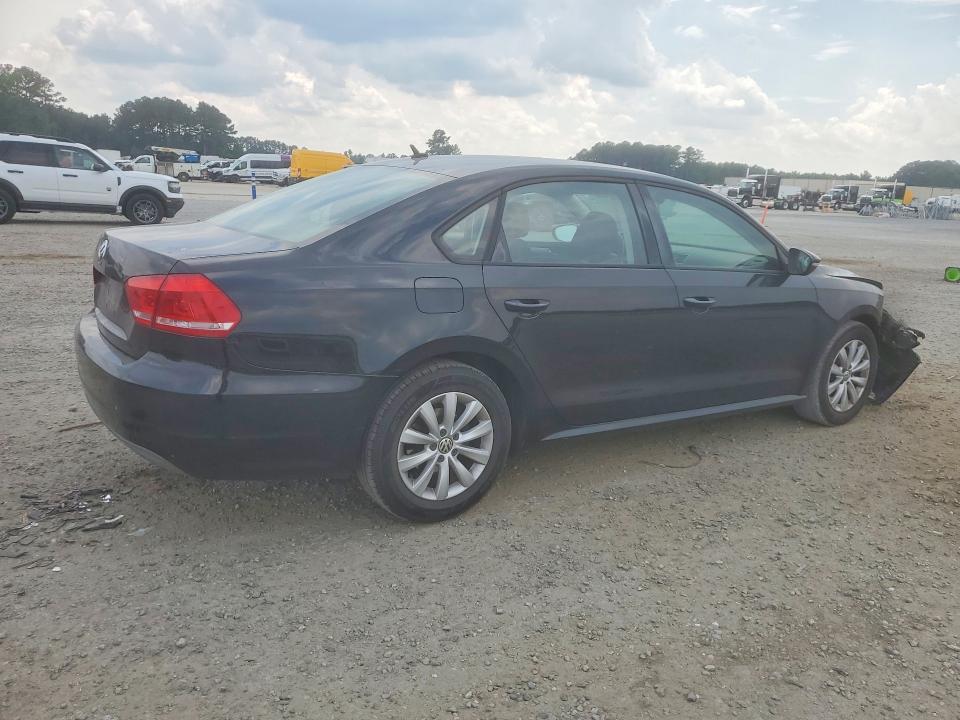 2012 Volkswagen Passat s