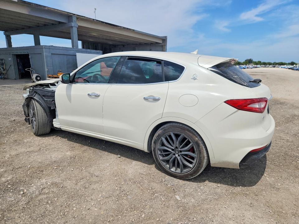 2019 Maserati Levante Sport