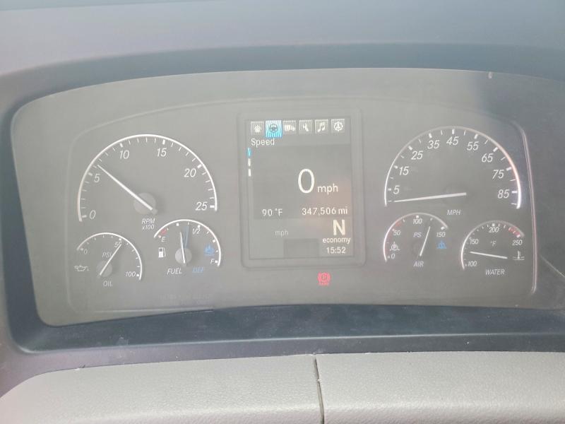 2019 Freightliner Cascadia 126 Semi Truck