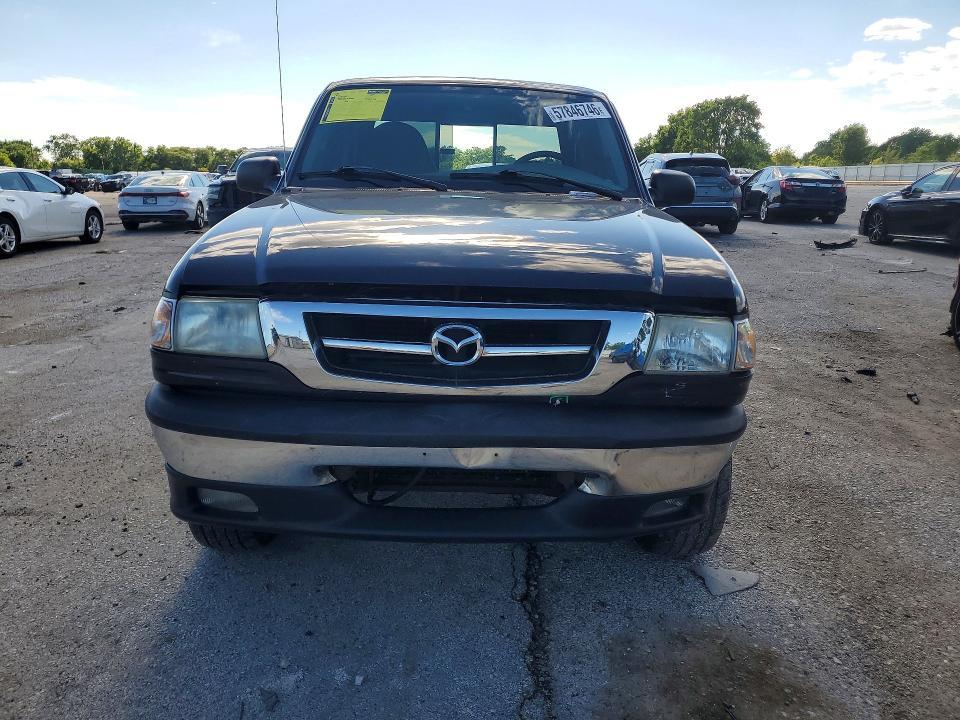 2001 Mazda B3000 cab Plus