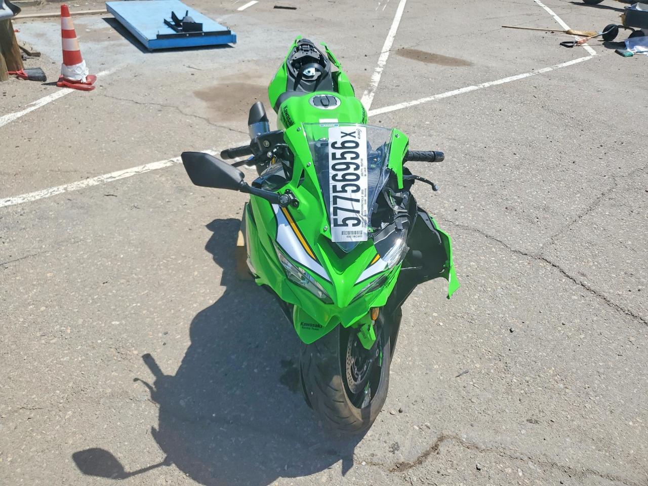 2025 Kawasaki ZX400 S
