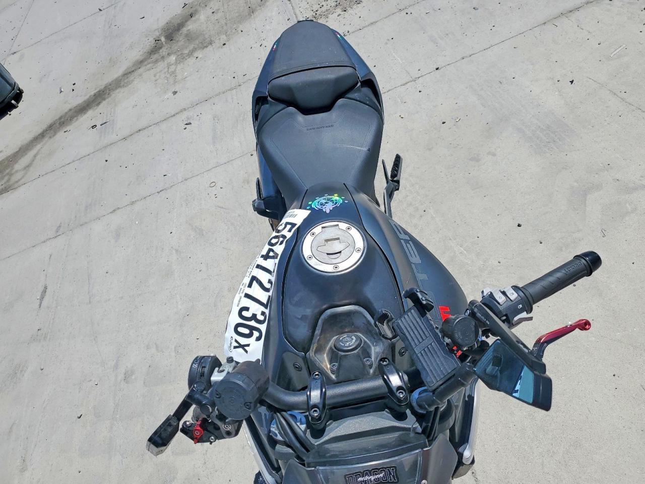 2022 Ducati Monster