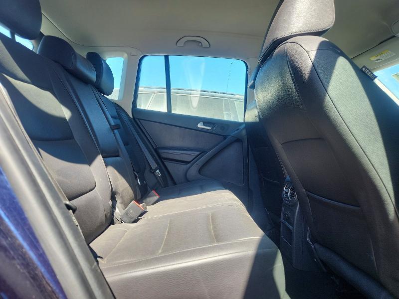 2016 Volkswagen Tiguan s