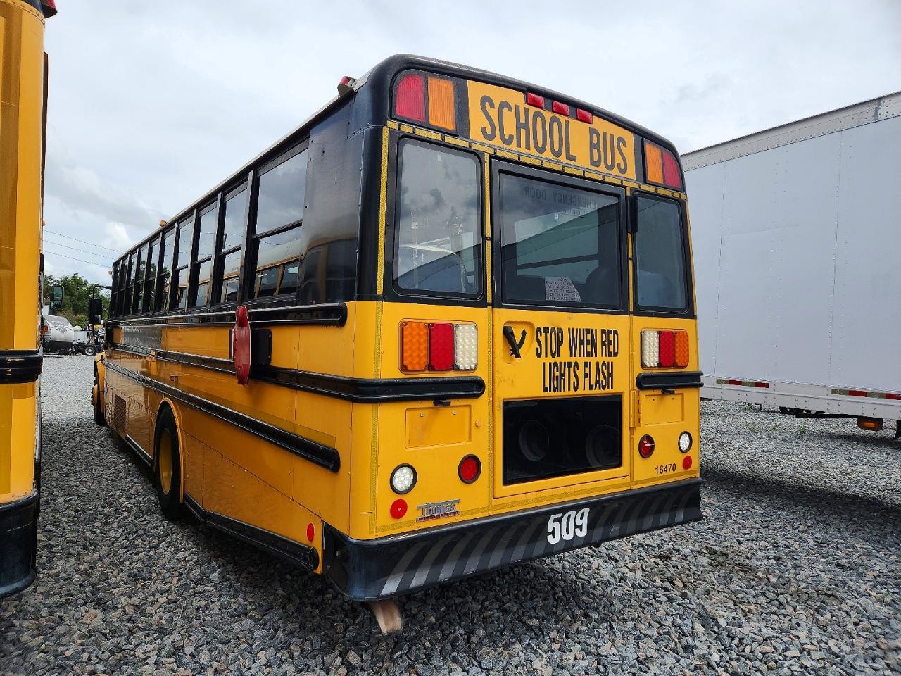2009 Thomas SAF-T-LINER C2-School Bus