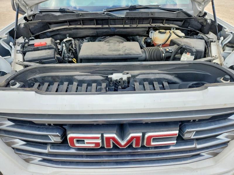 2022 GMC Sierra Limited K1500 AT4