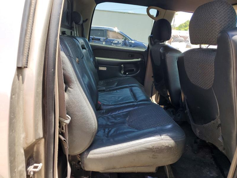 2002 Chevrolet Avalanche C1500