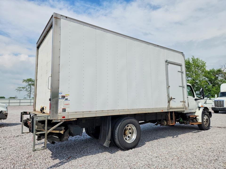 2019 International MV607 BOX Truck
