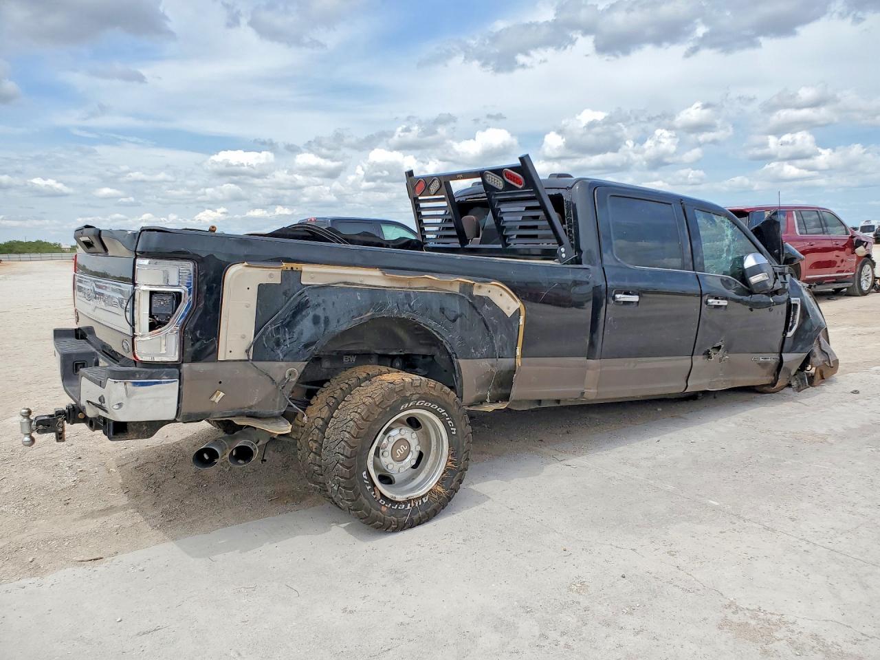 2022 Ford F350 Super Duty