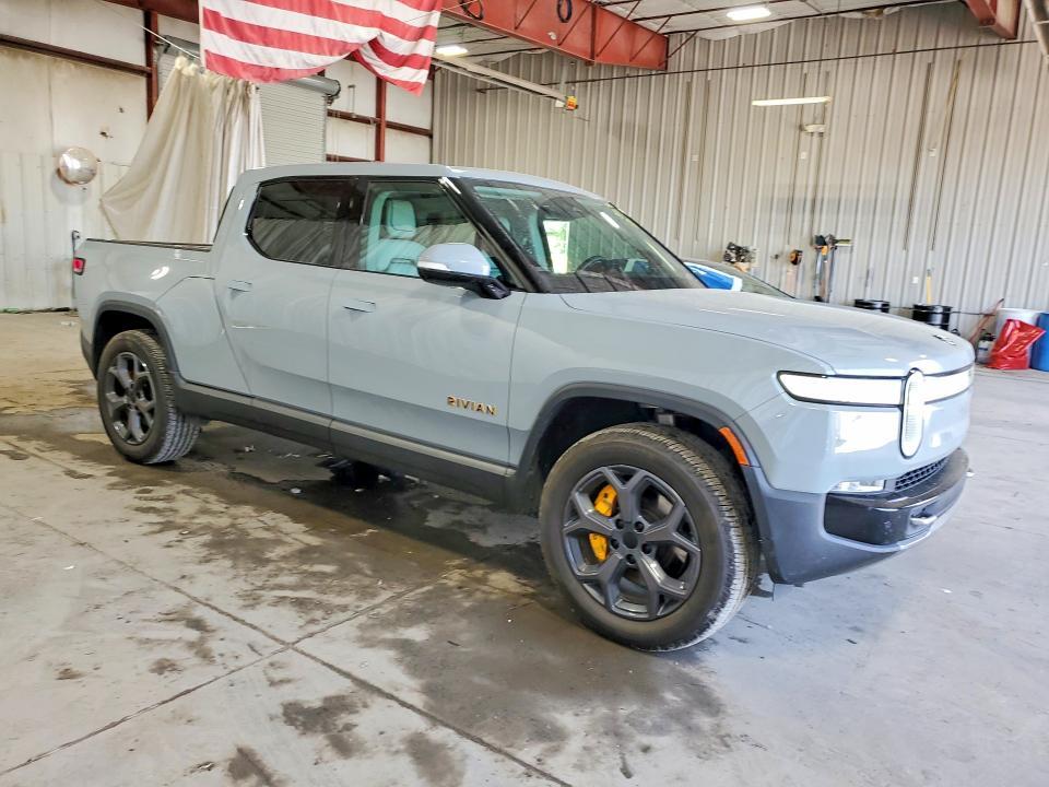2022 Rivian R1T Launch Edition