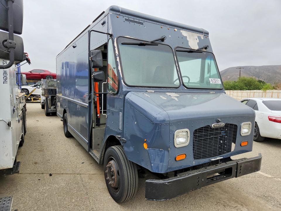 2020 Frht 2020 Freightliner MT45 Chassis Delivery Truck