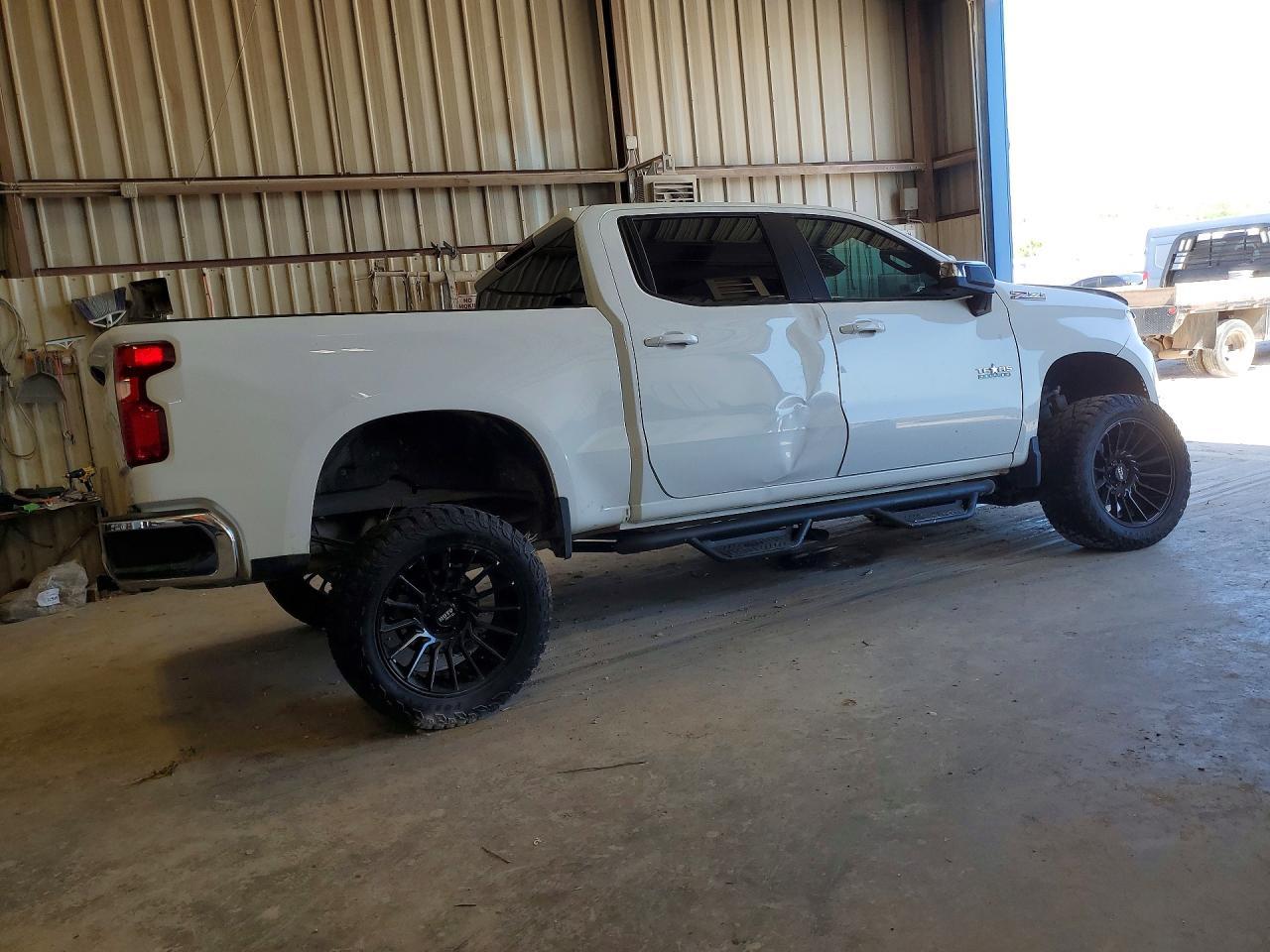 2023 Chevrolet Silverado K1500 LT