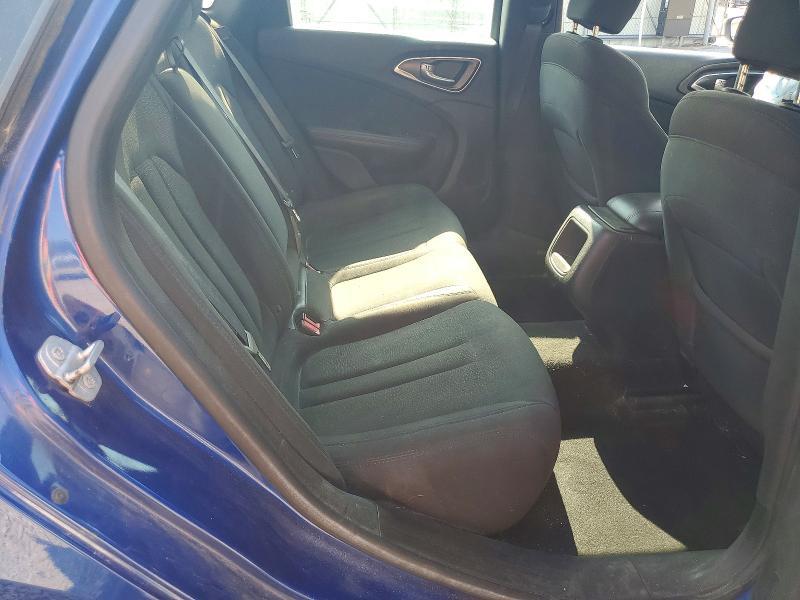 2016 Chrysler 200 Limited