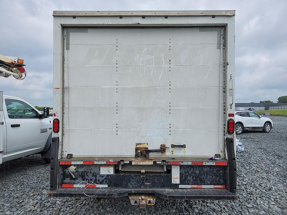 2019 Ford E350 BOX Truck