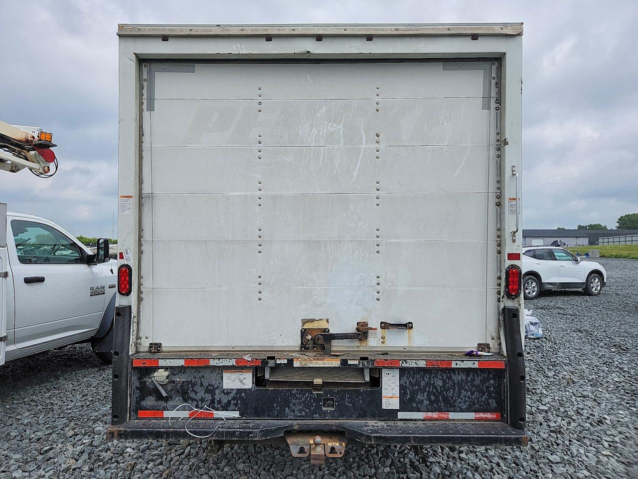 2019 Ford E350 BOX Truck