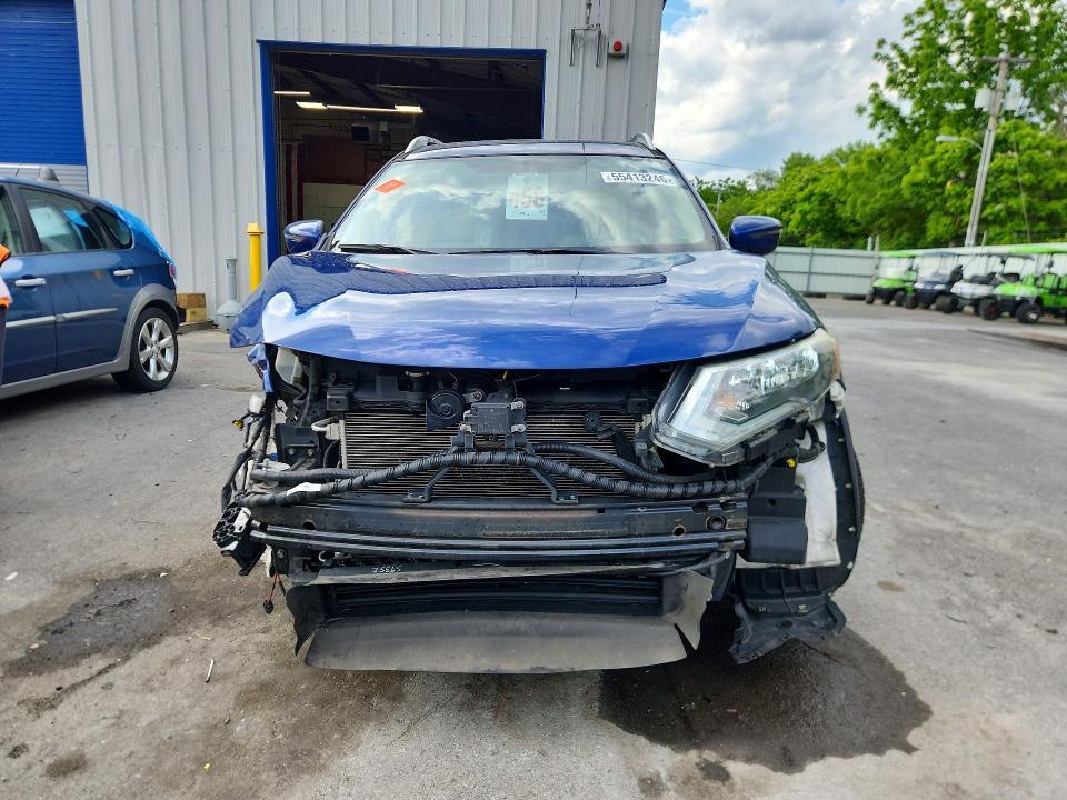 2018 Nissan Rogue sv