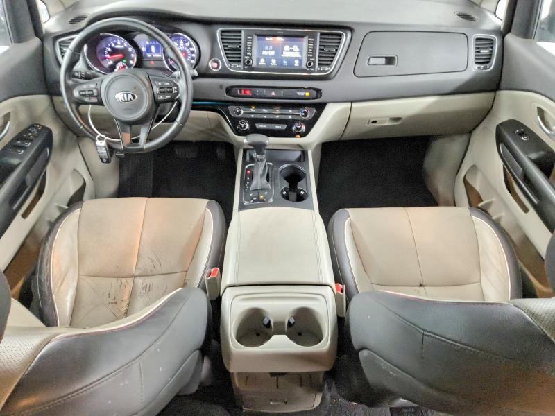 2018 KIA Sedona lx