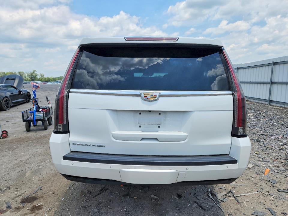 2016 Cadillac Escalade esv Premium