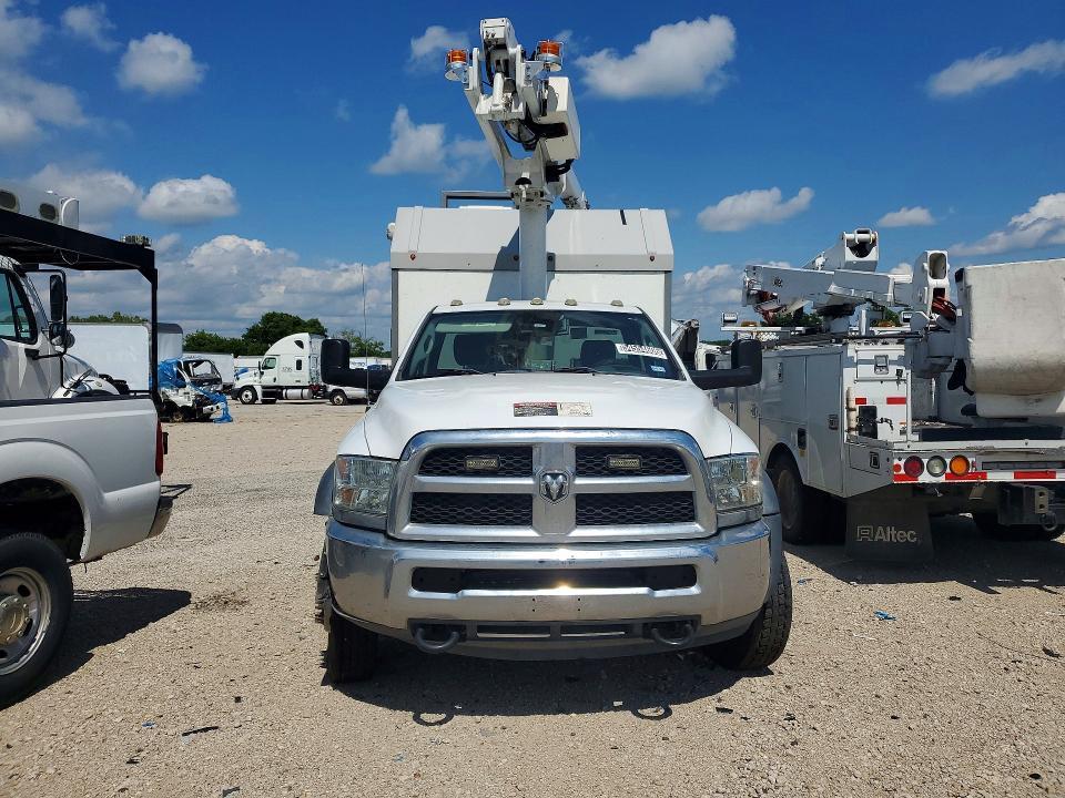 2018 Dodge RAM 5500 Bucket Truck