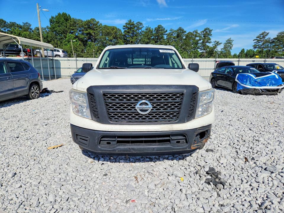 2017 Nissan Titan S