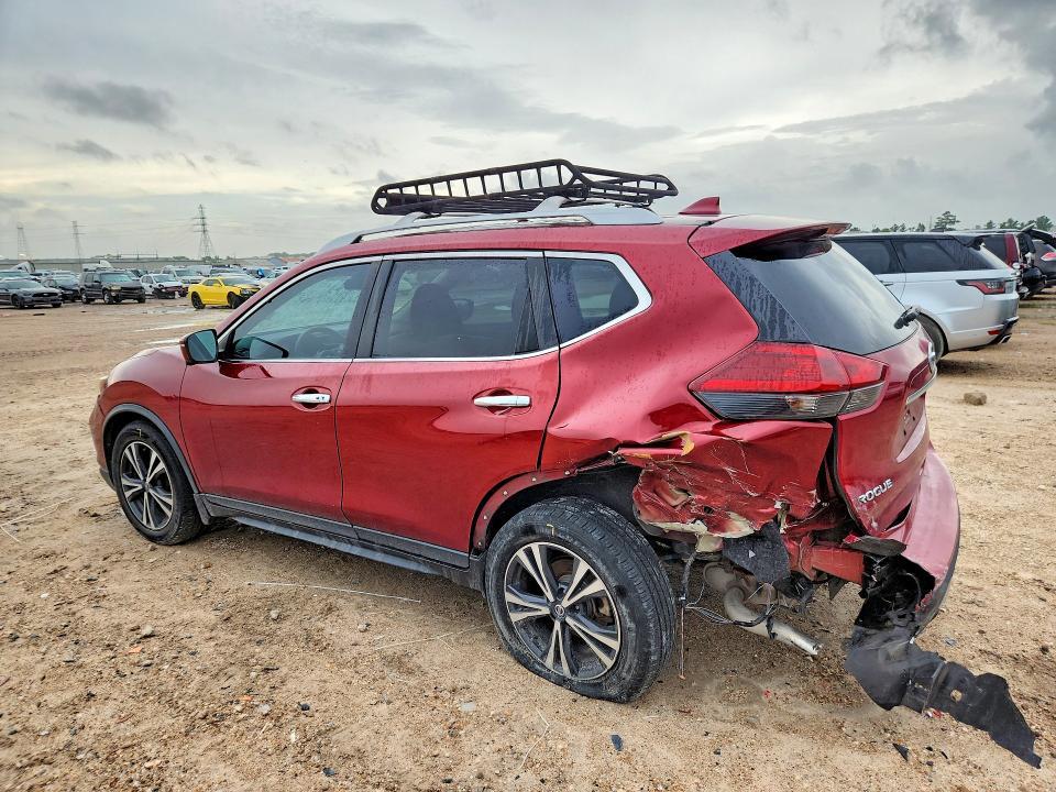 2020 Nissan Rogue sv
