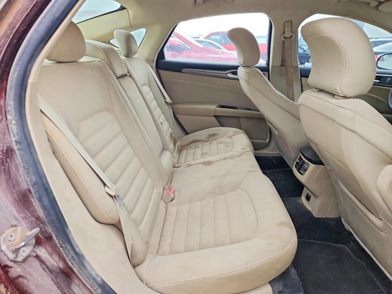 2015 Ford Fusion se