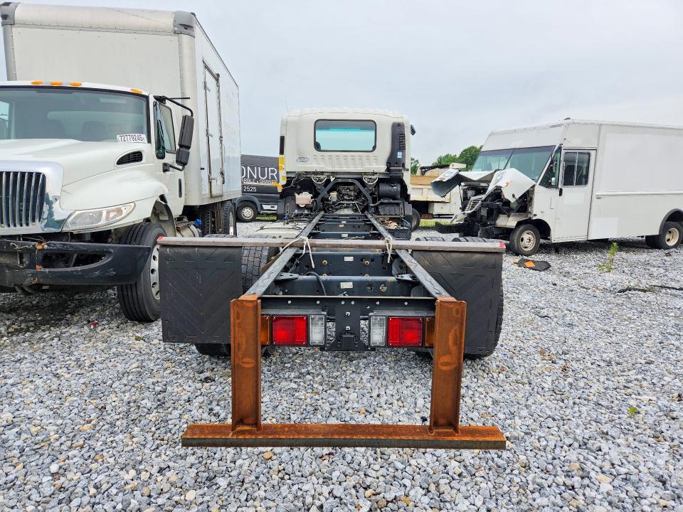 2019 Isuzu FTR