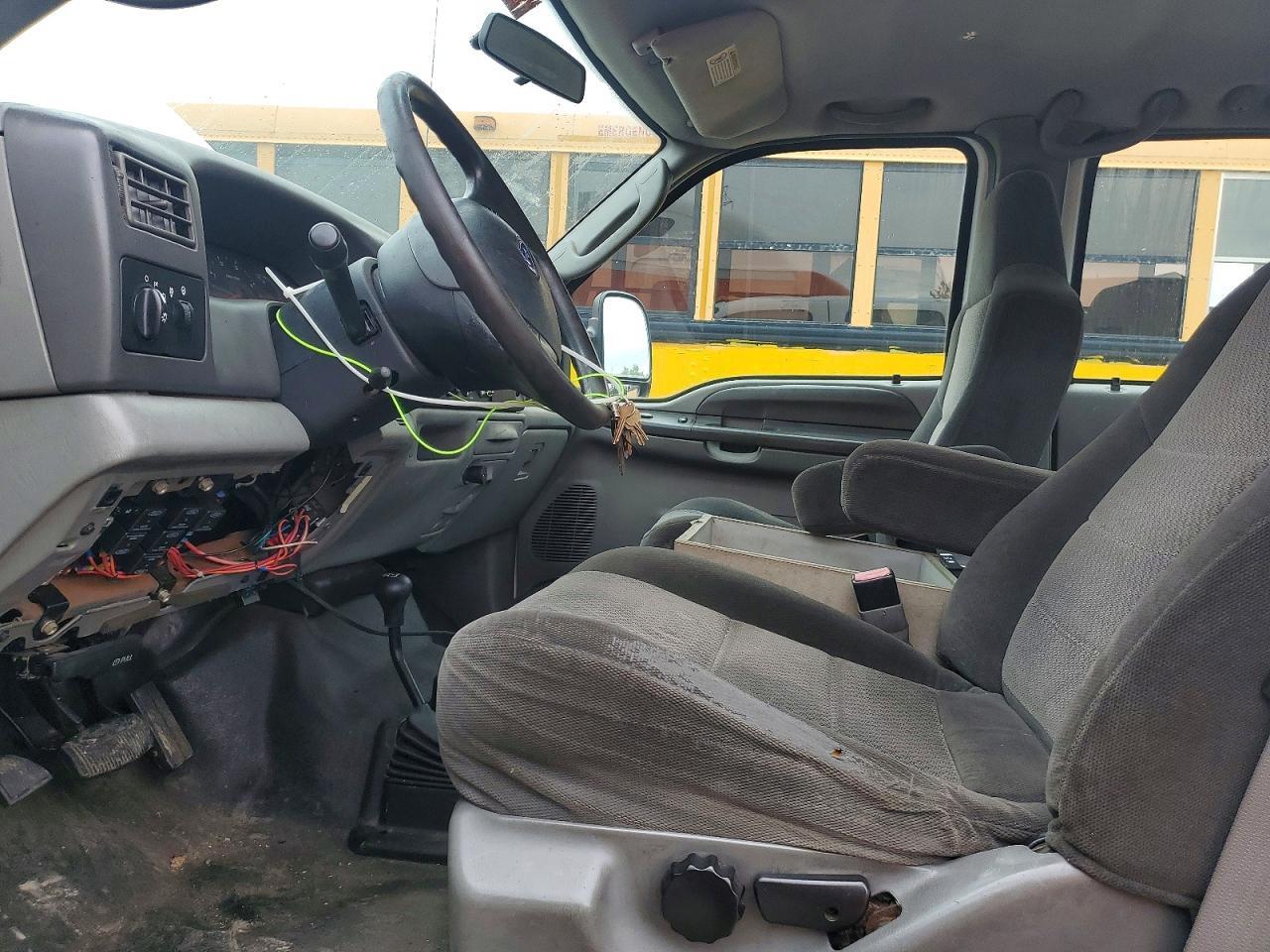 2003 Ford F550 Super Duty