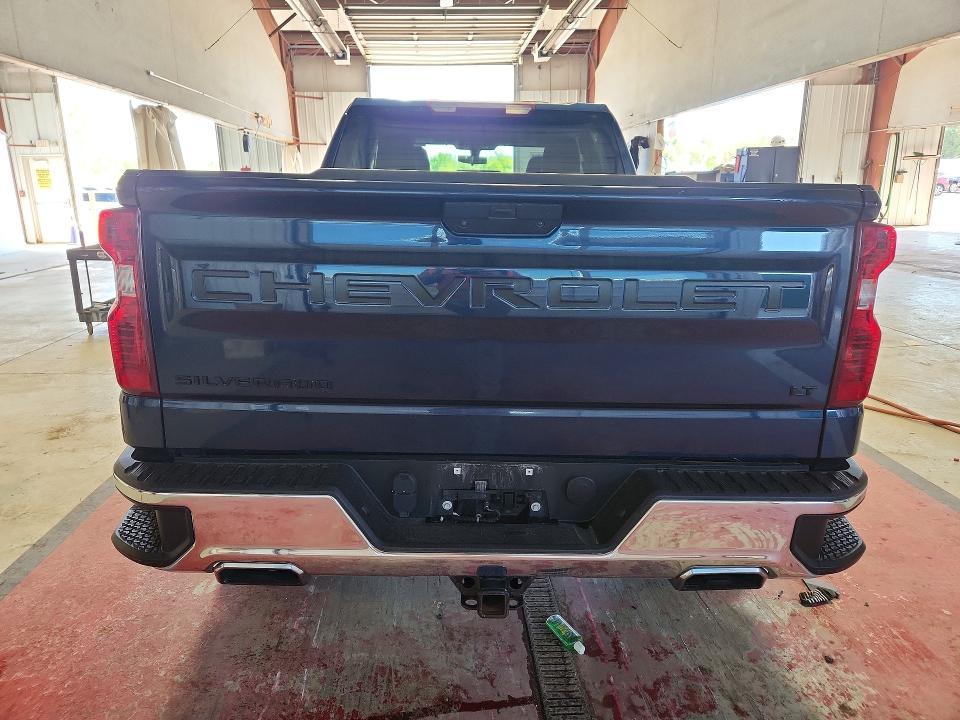 2021 Chevrolet Silverado K1500 lt