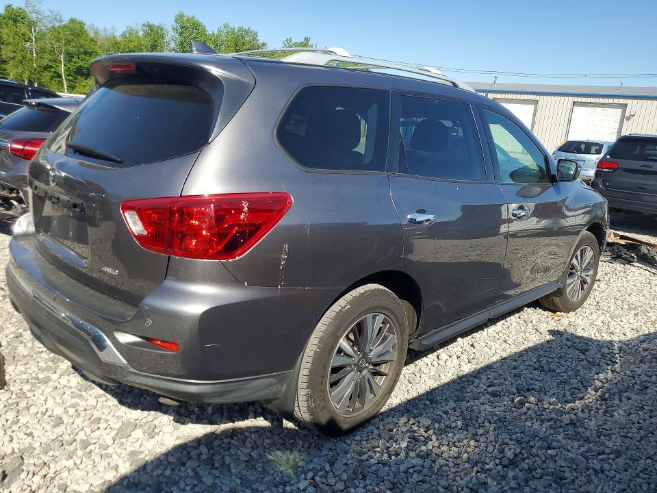 2019 Nissan Pathfinder s
