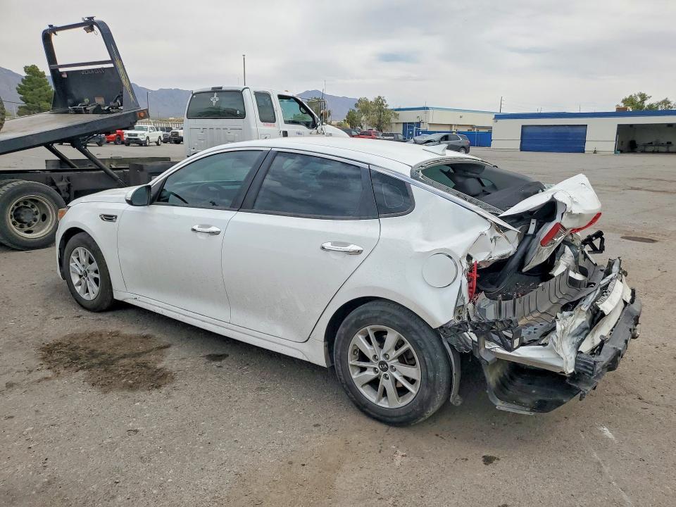 2017 KIA Optima lx