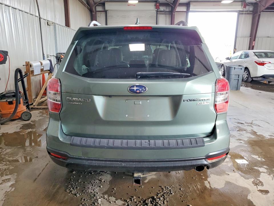 2016 Subaru Forester 2.5i Touring