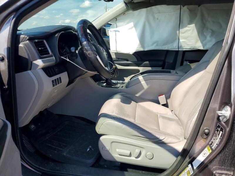 2016 Toyota Highlander xle