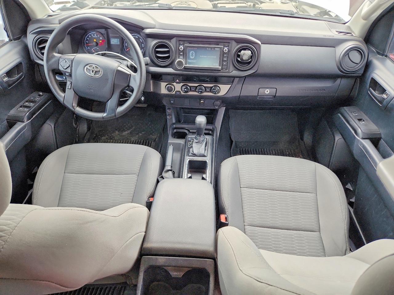 2017 Toyota Tacoma SR V6