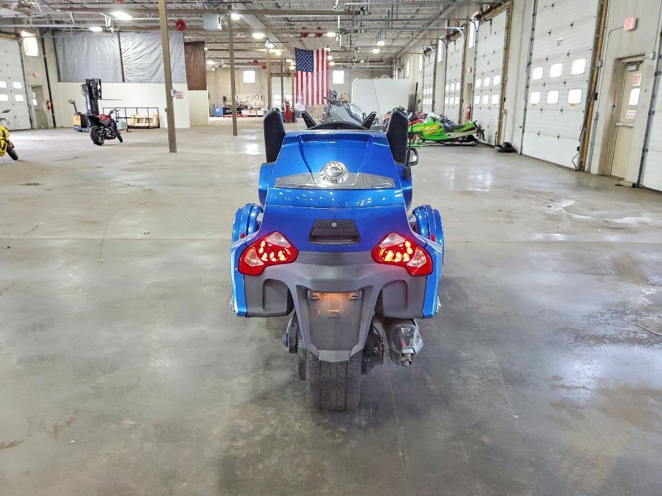 2019 Can-Am Spyder Roadster RT