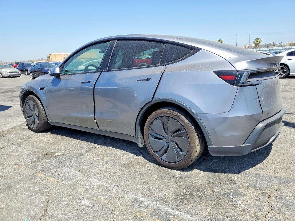 2026 Tesla Model y