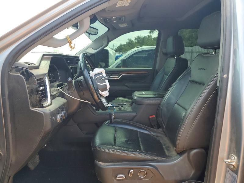 2024 GMC Sierra