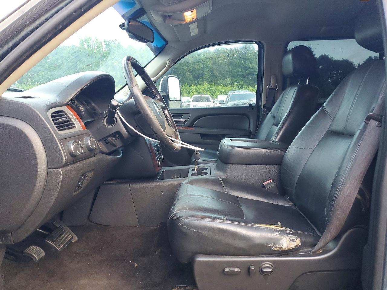 2011 Chevrolet Silverado K3500 LTZ