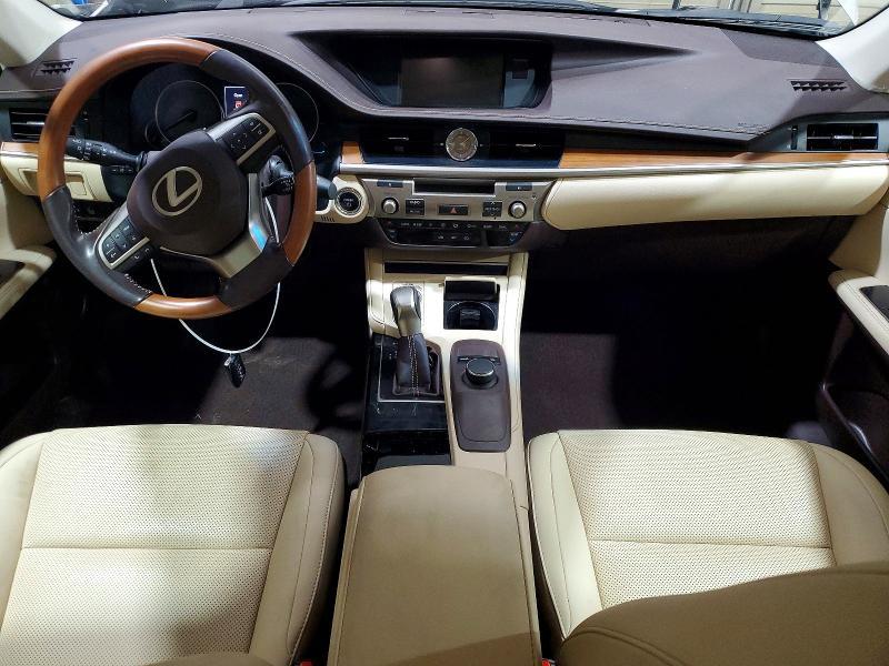 2016 Lexus Es 300h