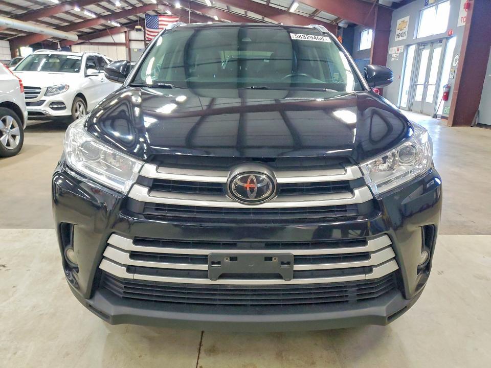2017 Toyota Highlander xle